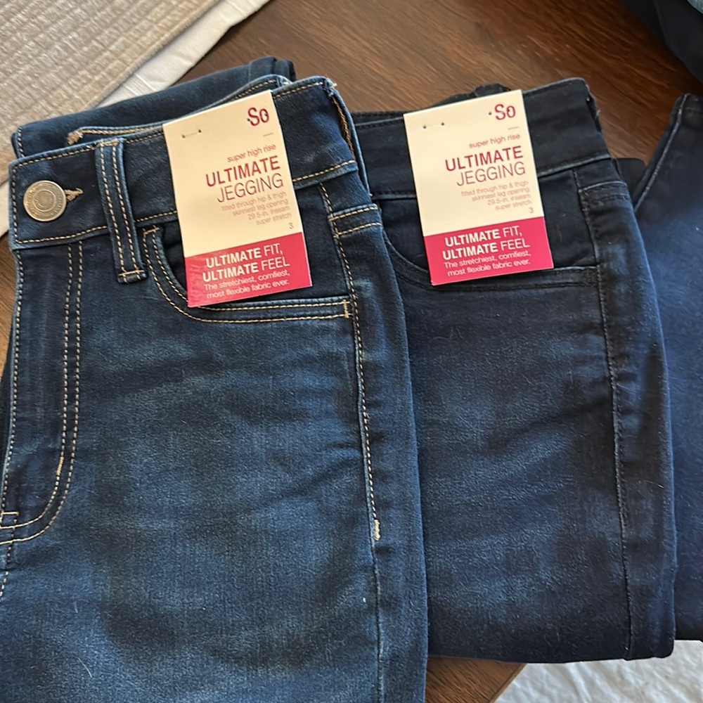 Set of 2 pairs SO ultimate jegging NWT sz 3 jeans